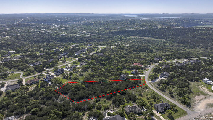 Property Photo: 113 Alondra TX 78070