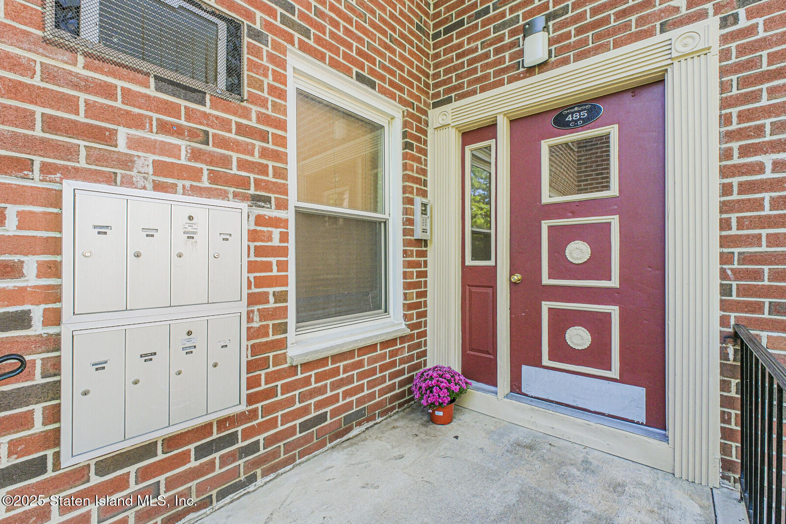 Property Photo: 485 Armstrong Avenue D3 NY 10308