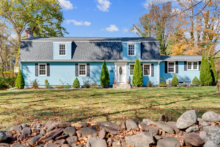 Property Photo: 1616 Middletown Avenue CT 06472