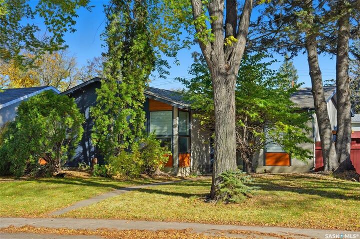 Photo de la propriété: 79 Spinks Drive SK S7H 3X1