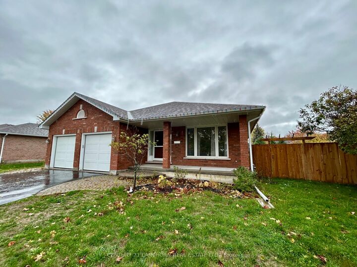 Property Photo:  11 Sumac Terrace  ON K8N 5X6 