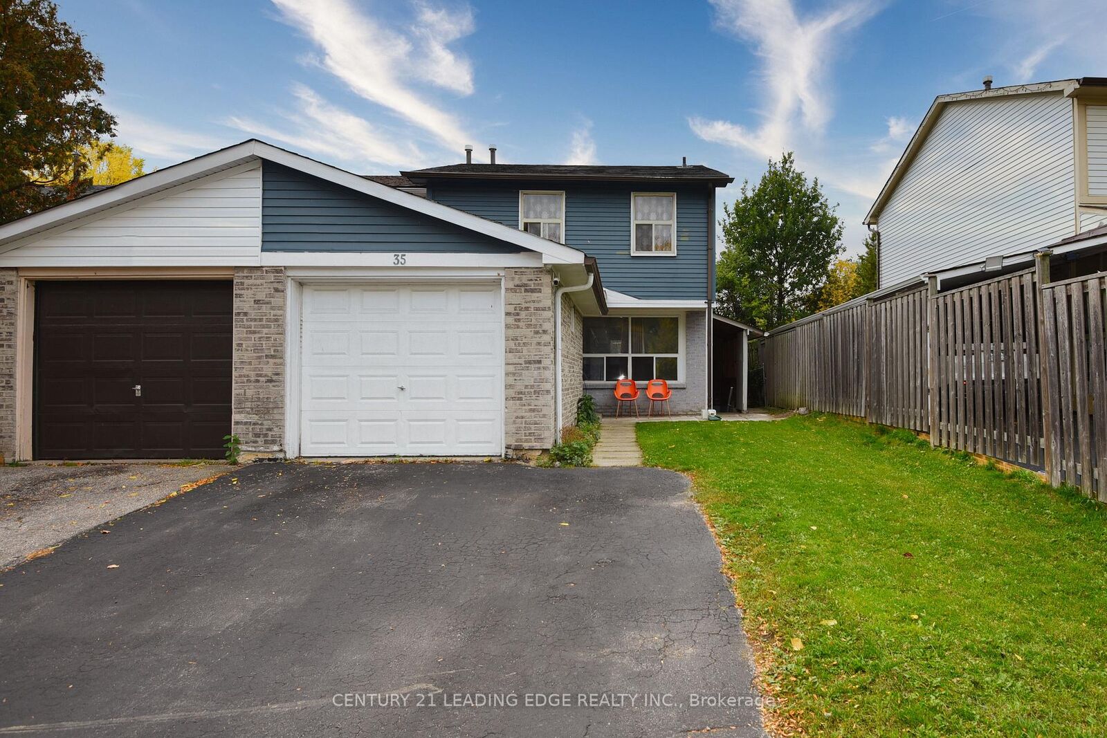 Photo de la propriété: 35 Horseley Hill Drive ON M1B 1W4