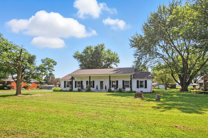 Property Photo: 1965 Nashville Road OH 45373