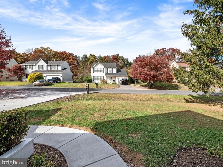Property Photo: 144 Morning Glory VA 22602