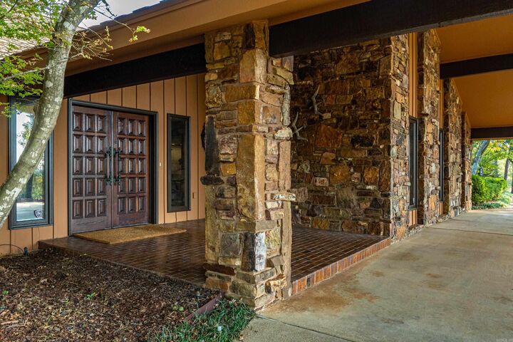 Property Photo: 311 Whispering Hills Street AR 71901