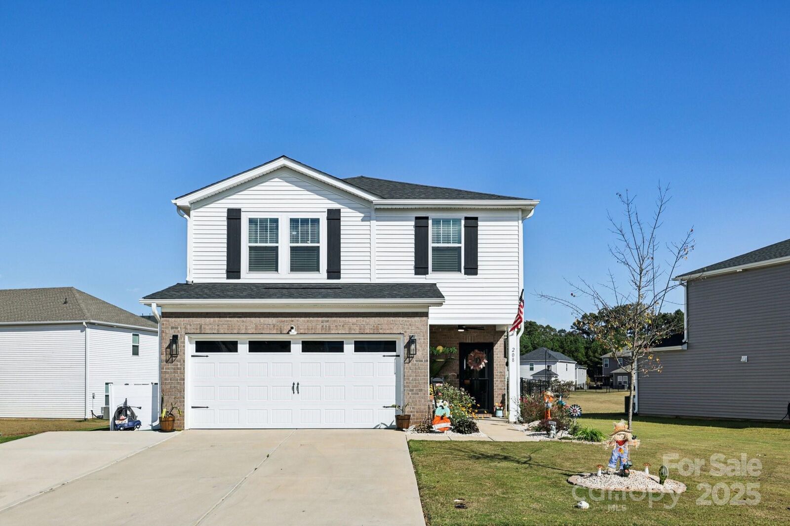 Property Photo:  208 Canoga Avenue  SC 29745 