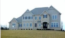 Property Photo: 1930 Woodland Hall Drive OH 43015