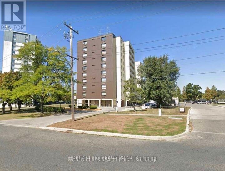 Property Photo: 3420 Eglinton Avenue East 807 ON M1J 2H9
