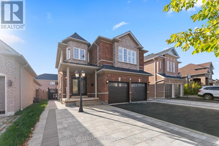 Property Photo:  66 Chatterson Street  ON L1R 0B4