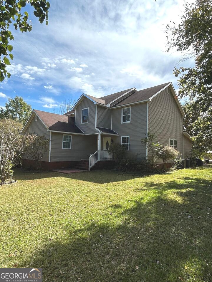 Property Photo: 186 Old Chipley Road GA 31822