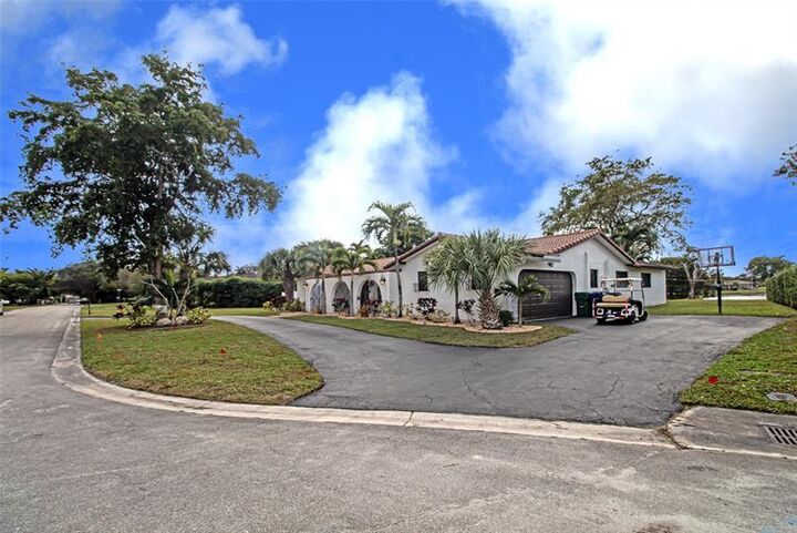 11035 NW 26th Dr  Coral Springs FL 33065 photo