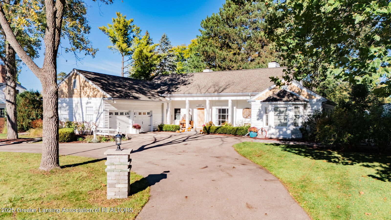 Property Photo: 407 Walbridge Drive MI 48823