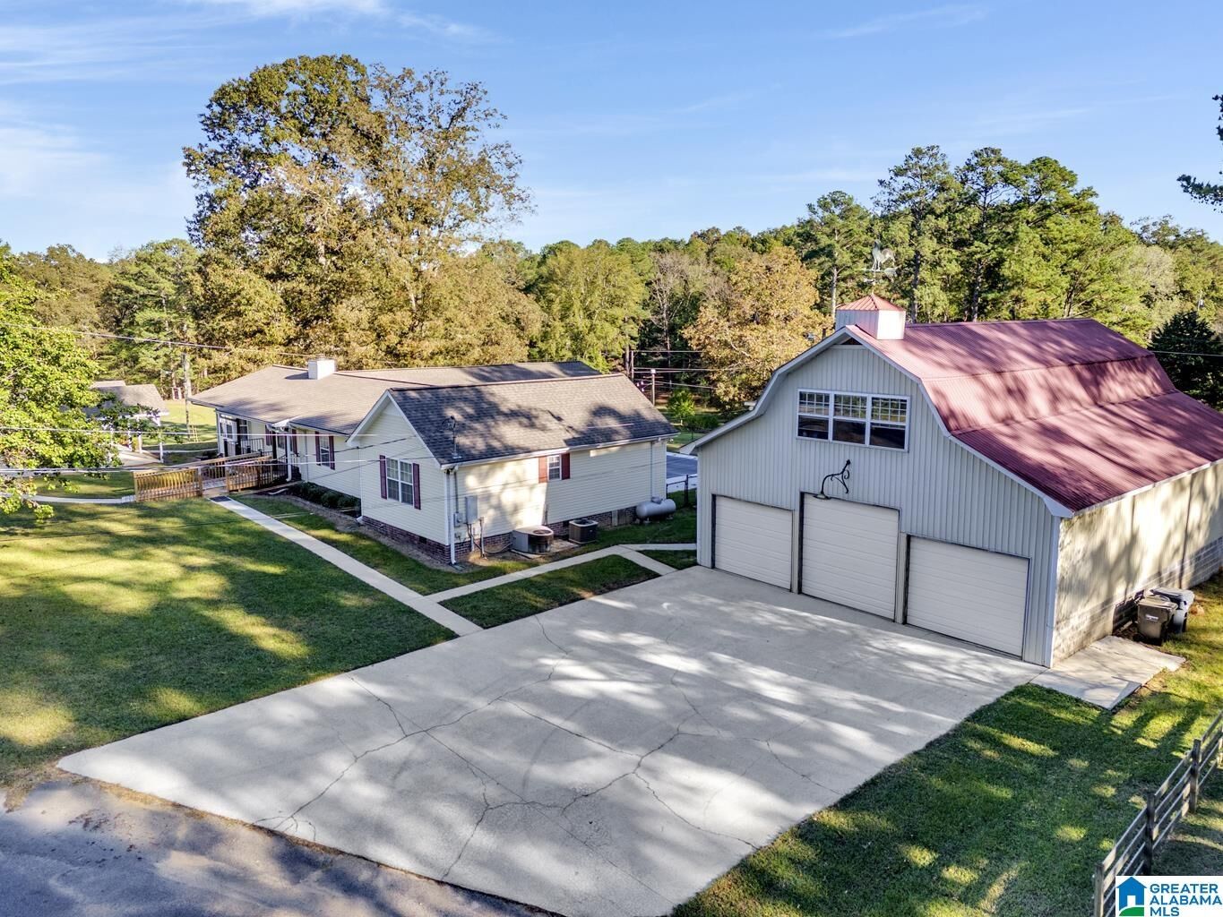 Property Photo: 2428 Gaither Street AL 35117