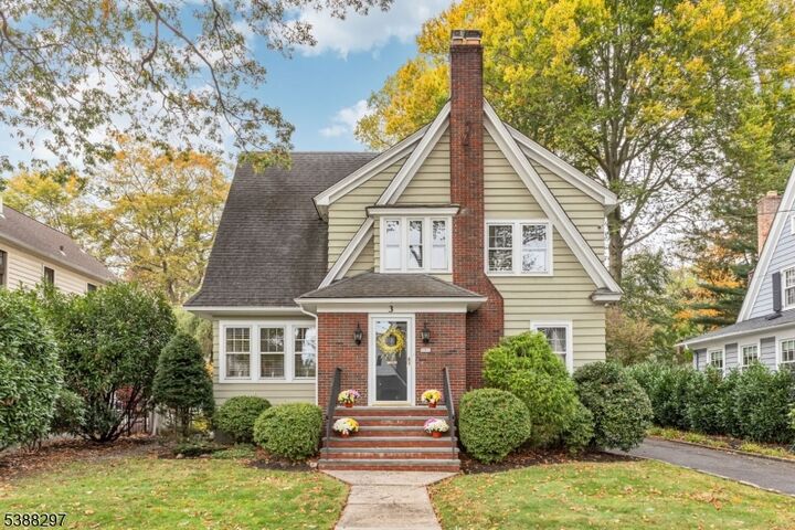 Property Photo: 3 Doering Way NJ 07016