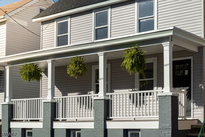 Property Photo: 195 Chambers St NJ 08865