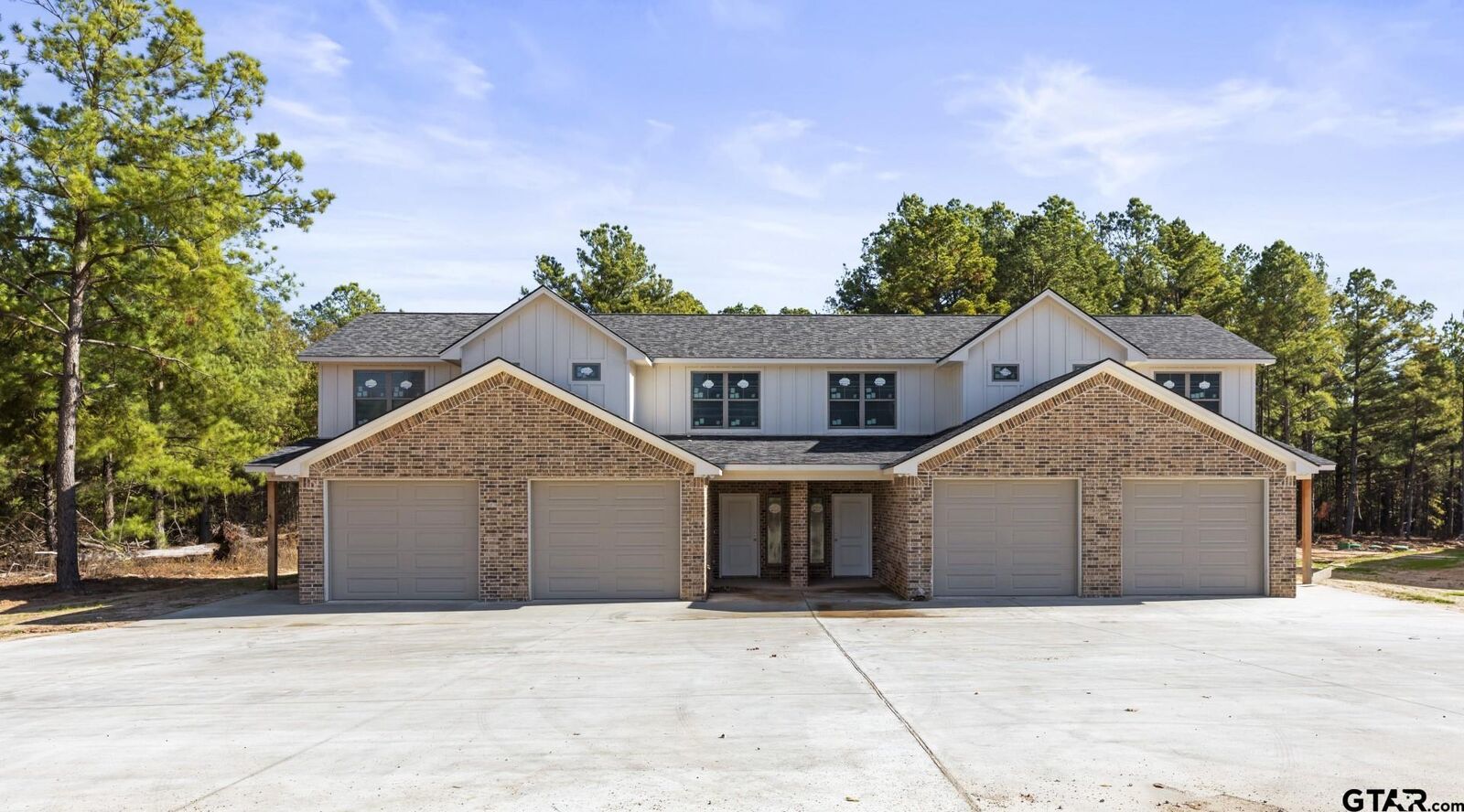 Property Photo:  19948 County Road 4118  TX 75771