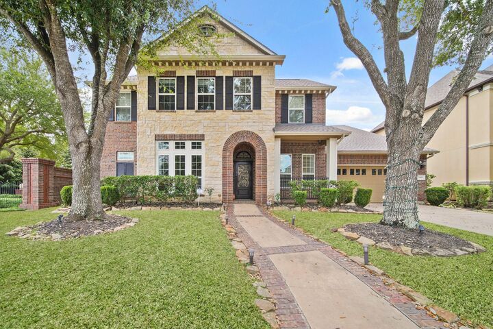 7418 Dresden Avenue  Sugar Land TX 77479 photo