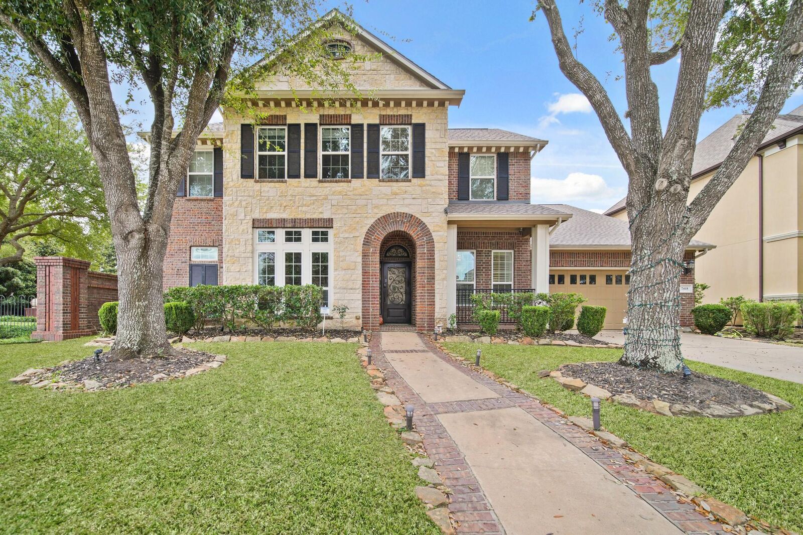 Property Photo: 7418 Dresden Avenue TX 77479