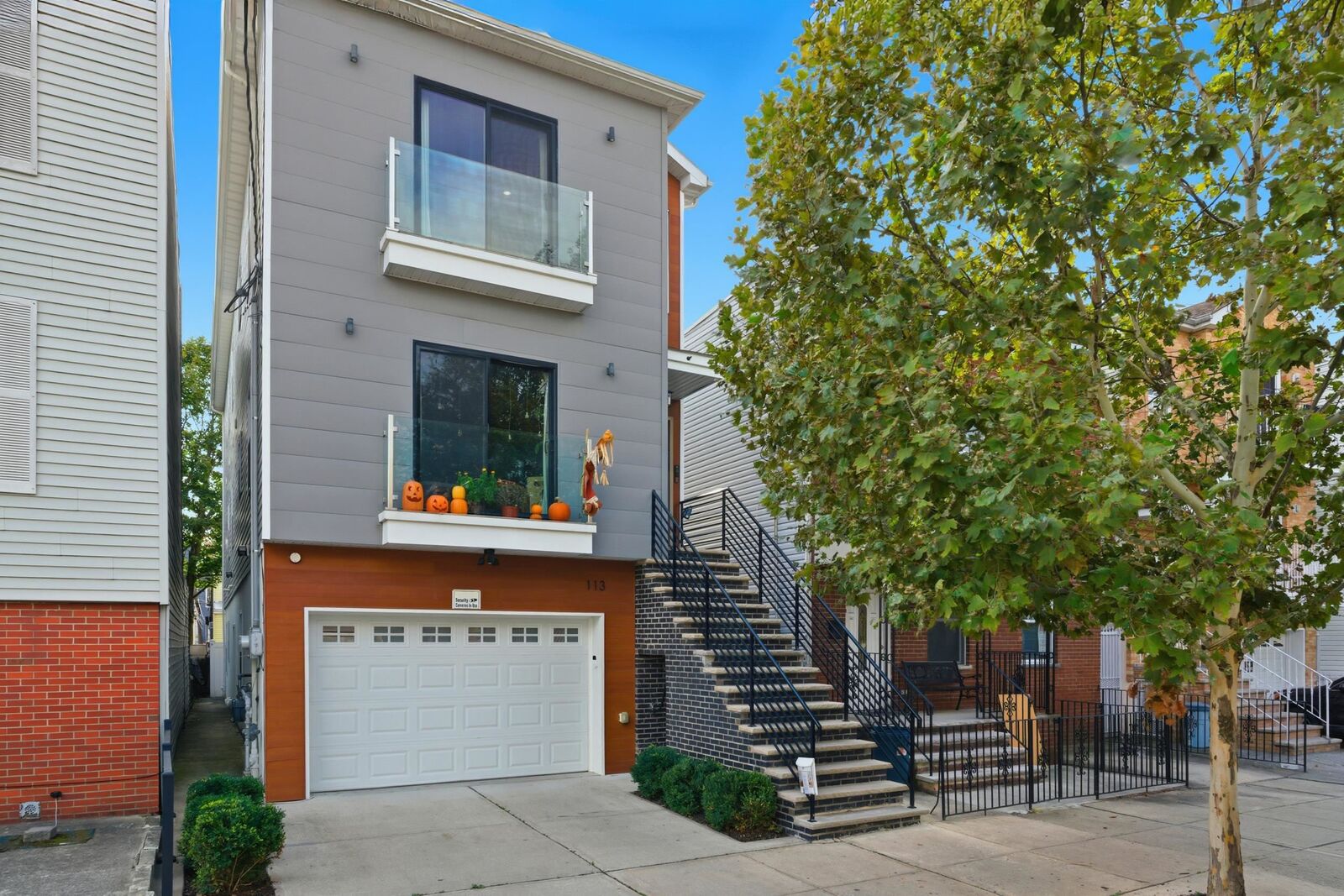 Property Photo: 113 Zabriskie St 2-A NJ 07307