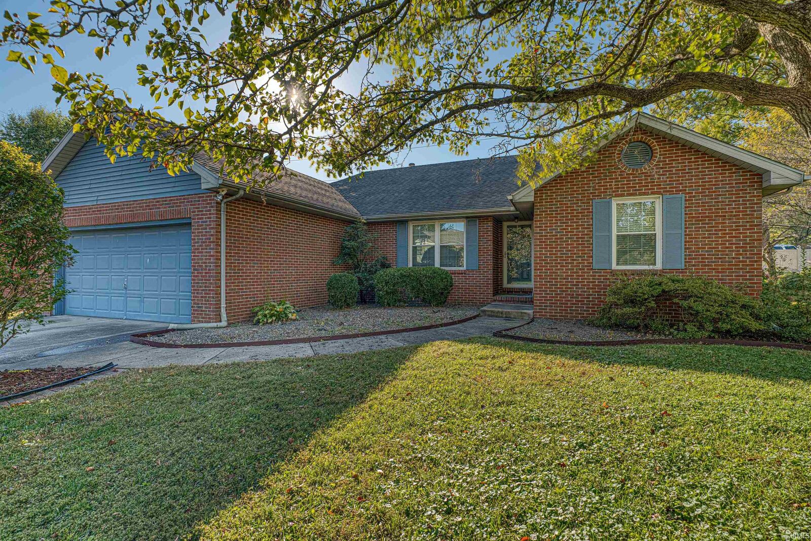 Property Photo: 5830 Oak Ridge Drive IN 47711