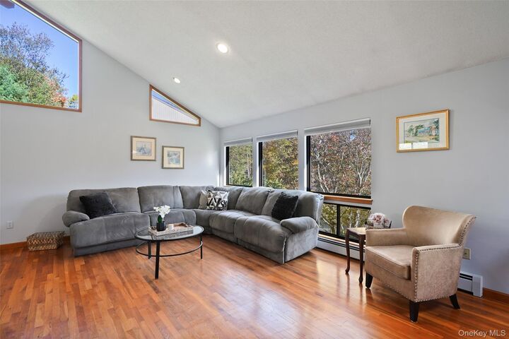 Property Photo:  170 Arbor Crest  NY 10589 