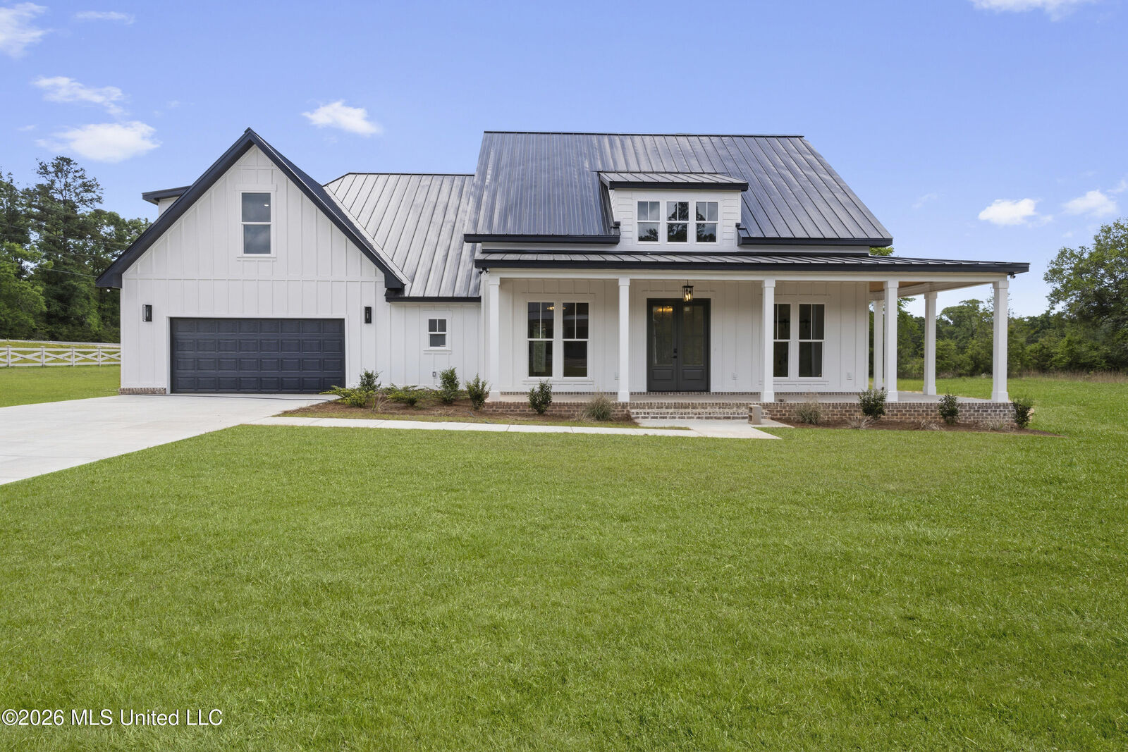 Property Photo:  4181 Longleaf Place  MS 39574 