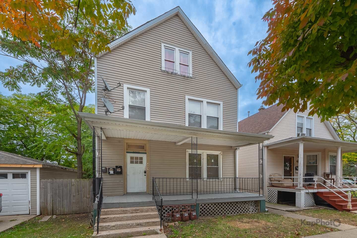 Property Photo:  3311 N Kostner Avenue  IL 60641