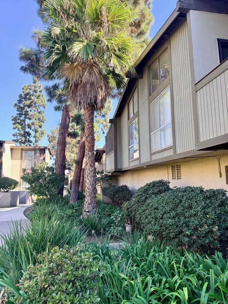 Property Photo:  808 Coriander Dr D  CA 90502