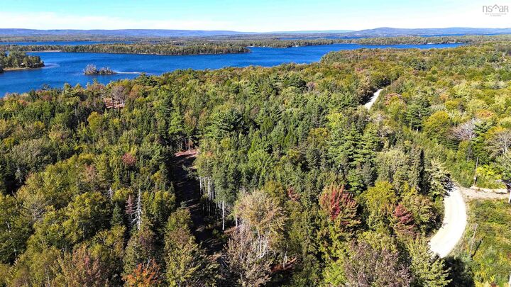 Marble Mountain Road Redbird Drive, Big Harbour Centre — photo 1