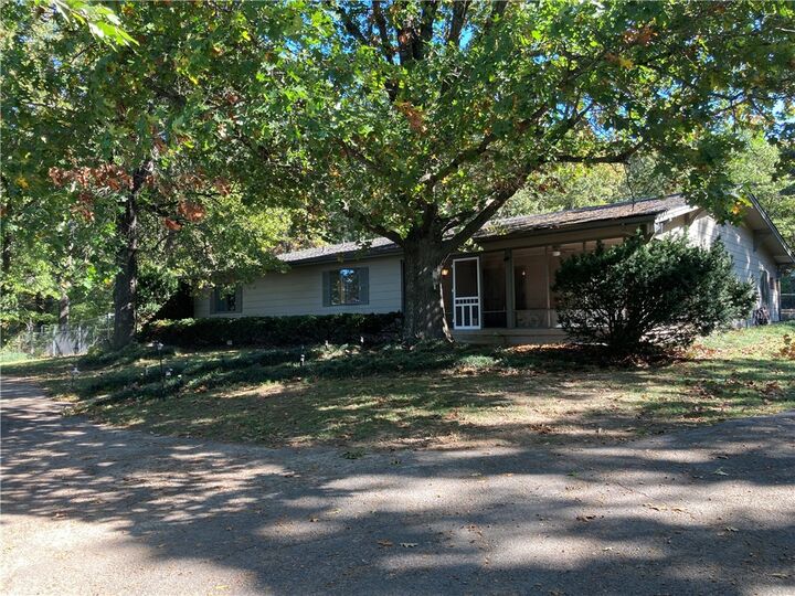 Property Photo:  483 Coffee Lane  AR 72638