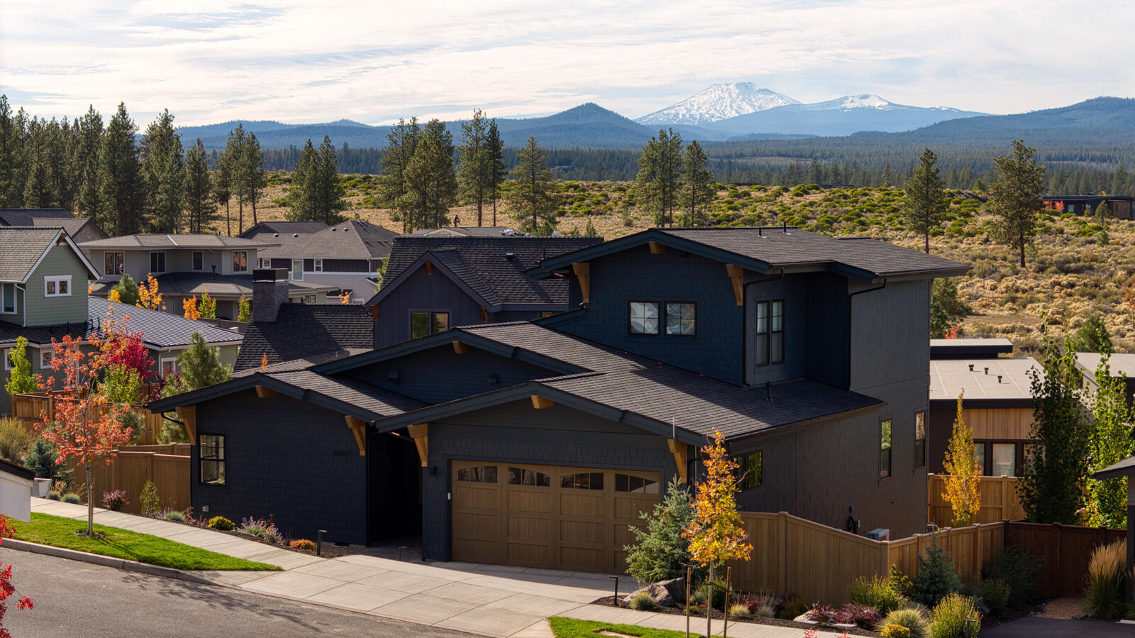 Property Photo: 62667 NW Ember Place OR 97703