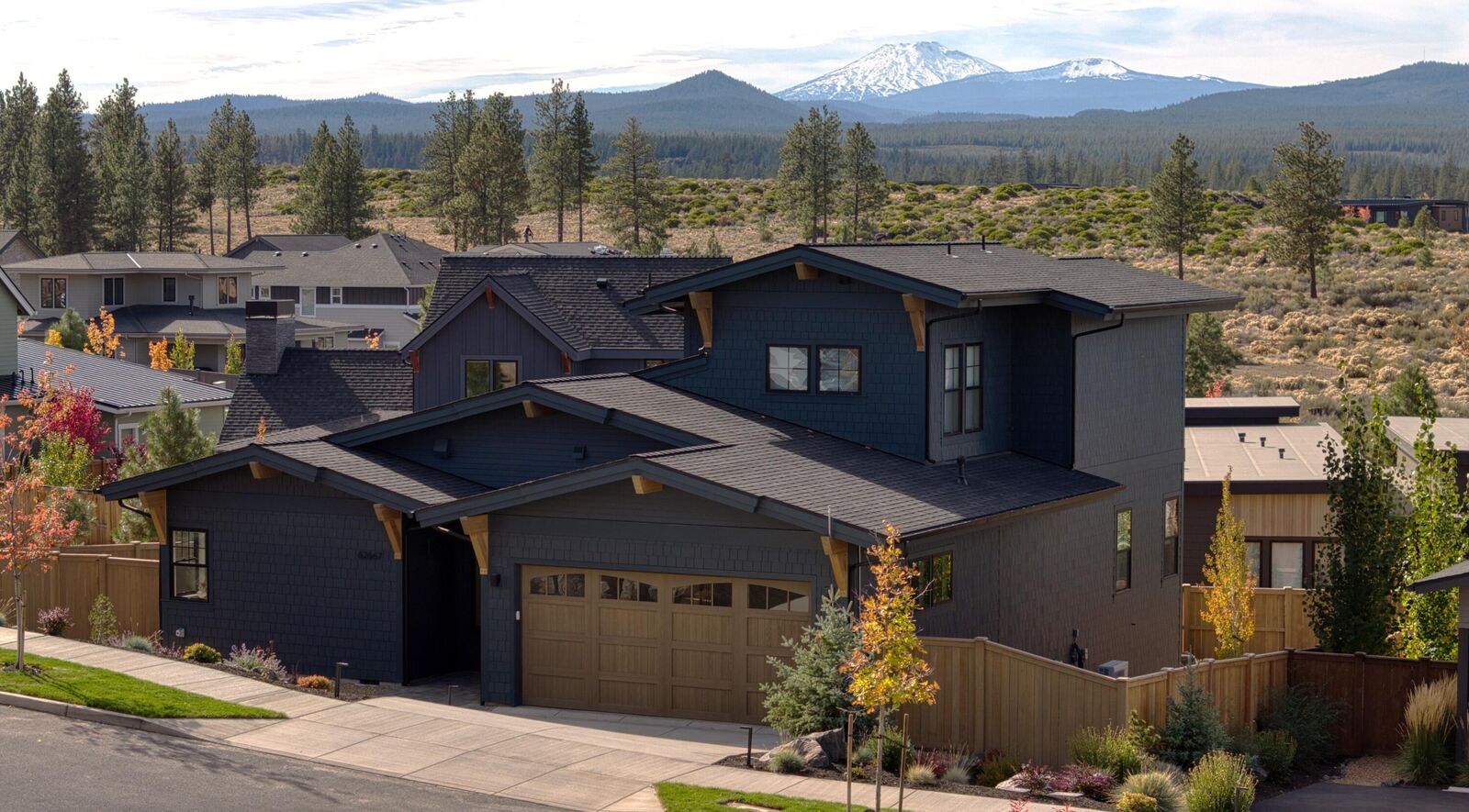 Property Photo:  62667 NW Ember Place  OR 97703 