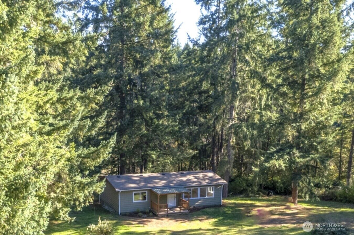 Property Photo:  407  195th Avenue SW  WA 98349 