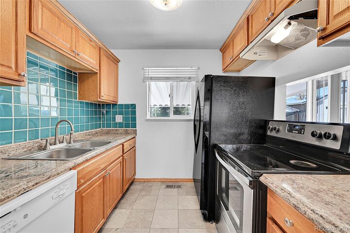 Property Photo:  2250 Pepperwood Drive  CO 80910