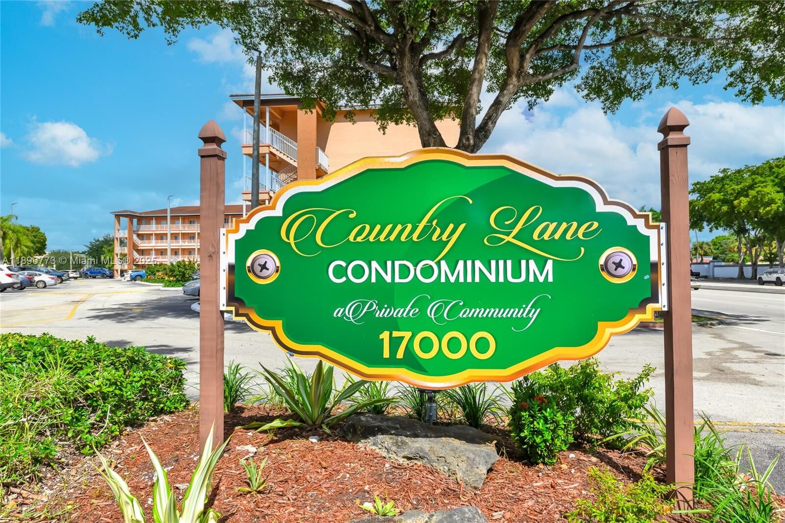 Property Photo: 17000 NW 67th Ave 230 FL 33015