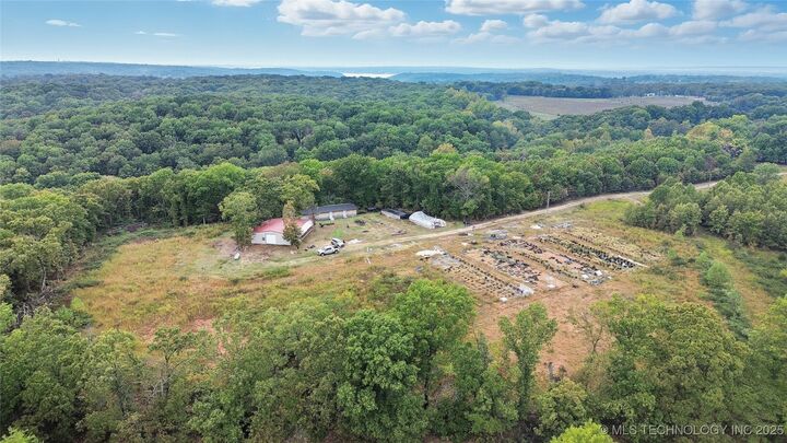 Property Photo:  54501 E 340 Road  OK 74346 