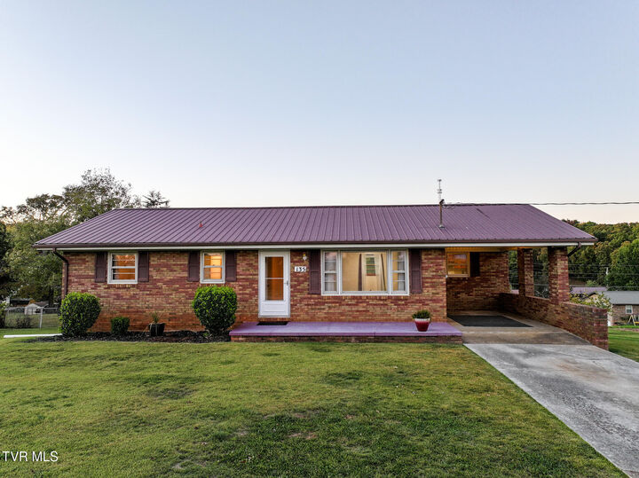 135 Walton Circle  Mosheim TN 37818 photo