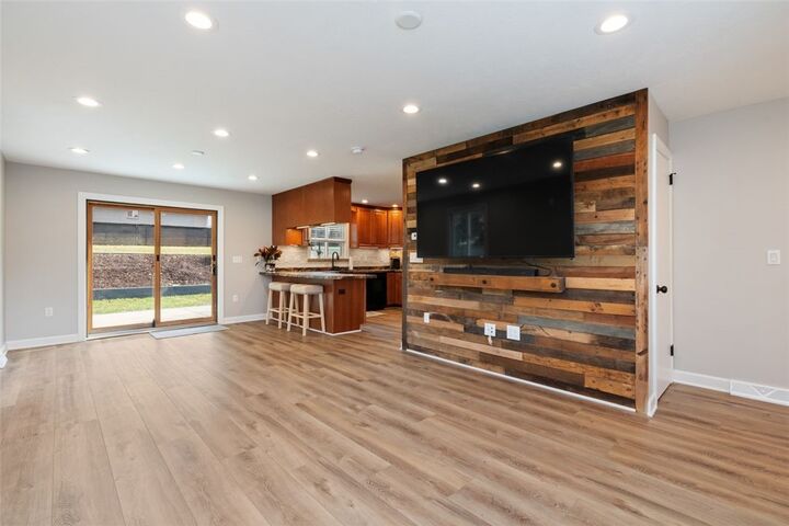 Property Photo:  9280 Woodcrest Rd  PA 15237