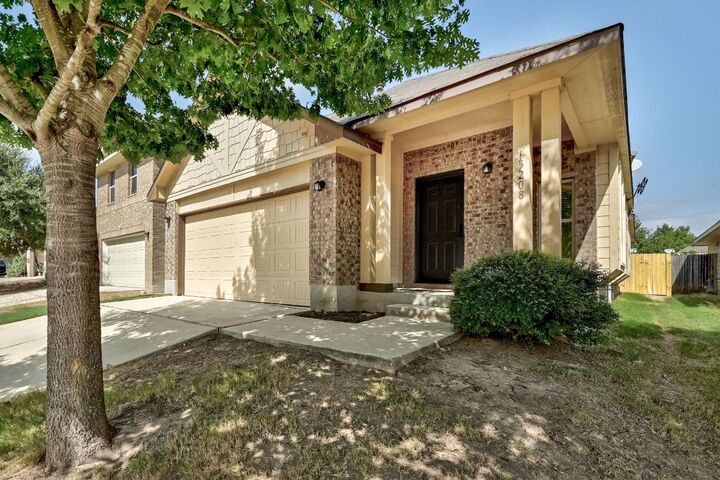 Property Photo: 15208 Walcott Drive TX 78725