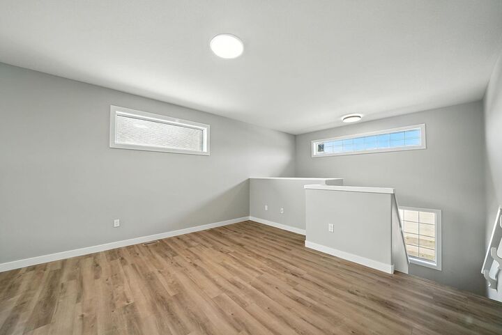 Property Photo: 84 Reynolds Road AB T4S 0L8