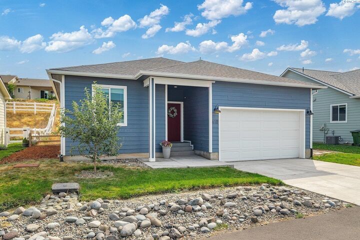 Property Photo: