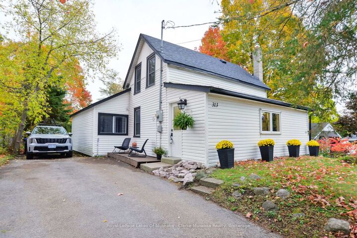 Property Photo:  313 Ouida Street  ON L0K 2C0