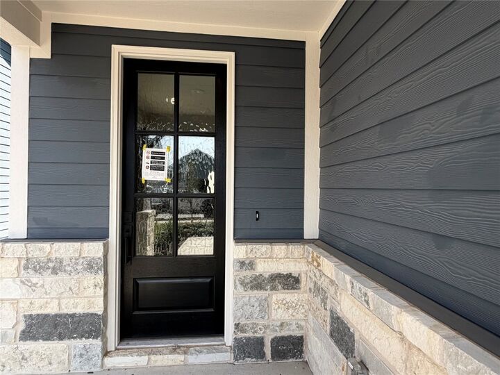 Property Photo:  283 Ranier Way  TX 78620 