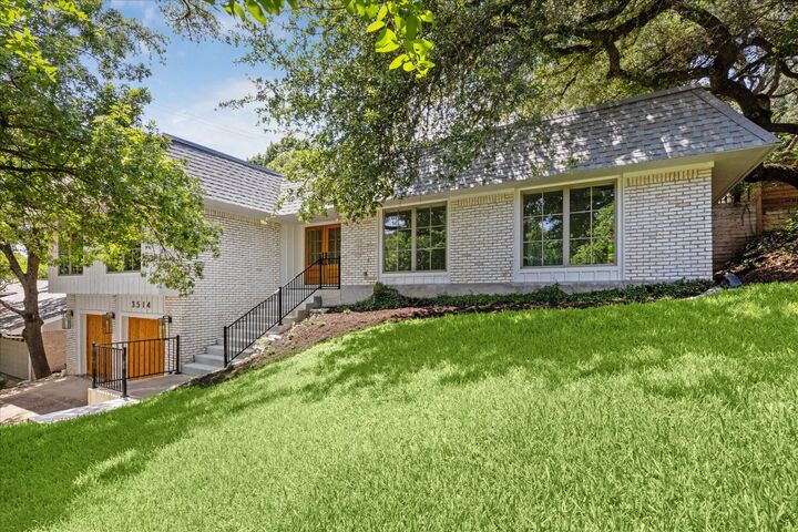 Property Photo: 3514 Highland View Drive TX 78731