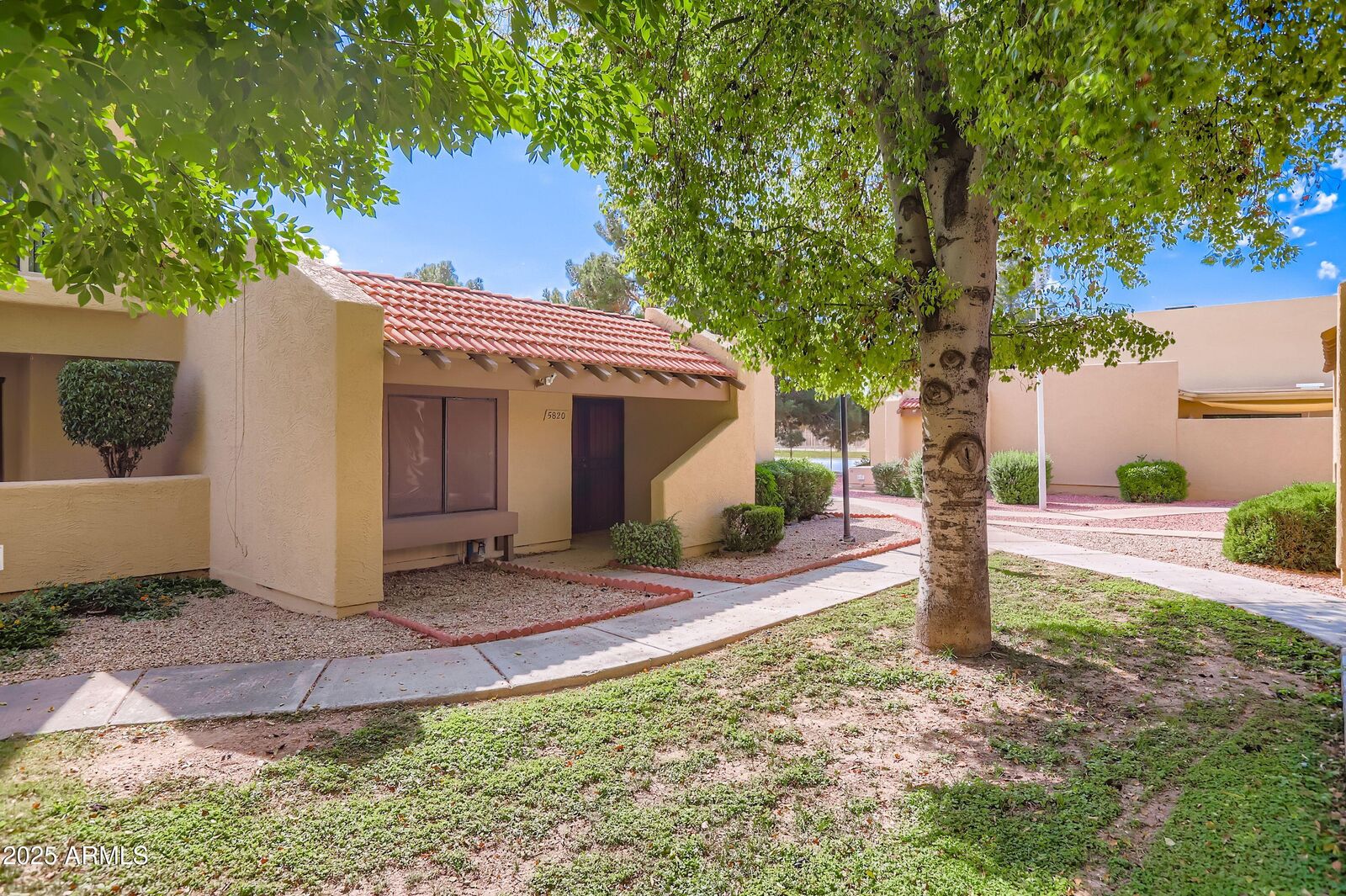 Property Photo:  5820 W Gelding Drive  AZ 85306