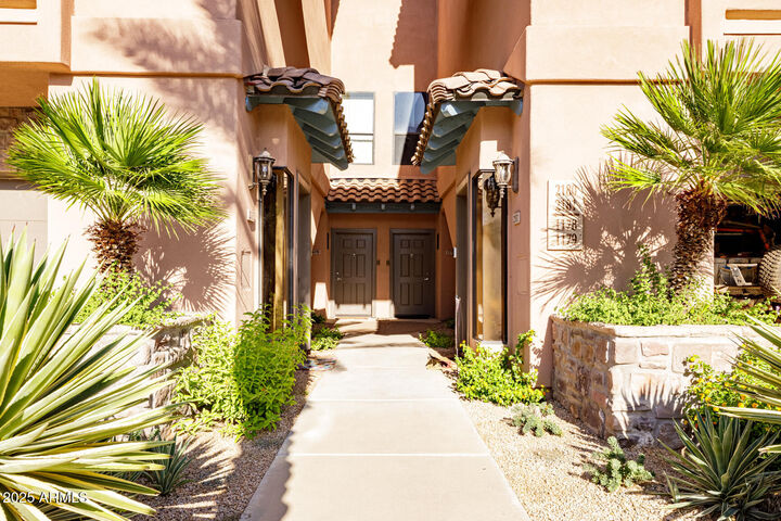 Property Photo:  20660 N 40th Street 1179  AZ 85050 
