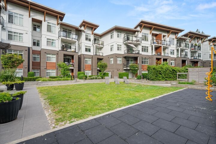 Property Photo: 5415 Brydon Crescent 424 BC V3A 0N4