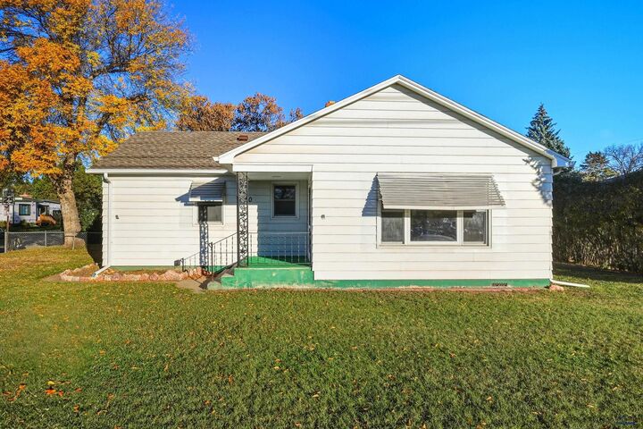 Property Photo: 3520 Jackson SD 57702
