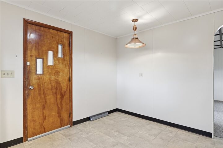 Property Photo: 239 Oakwood Ave NY 14903