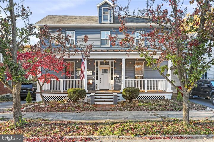 316 E Washington Street  Charles Town WV 25414 photo